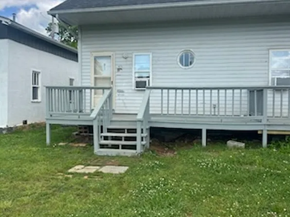 823 Siluria St, Harriman, TN 37748