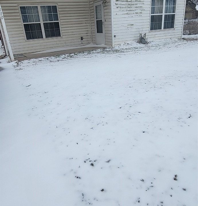 2nd image of 410 E Pecan St