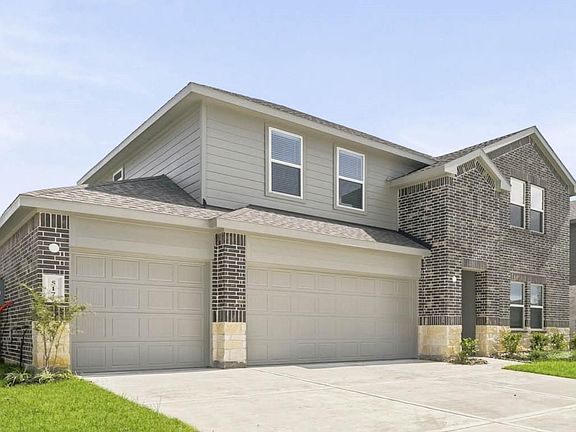 3rd image of 517 Comal Trl