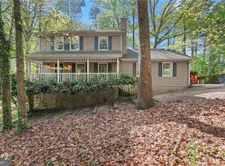 5269 Blue Grass Ln, Buford, GA 30518