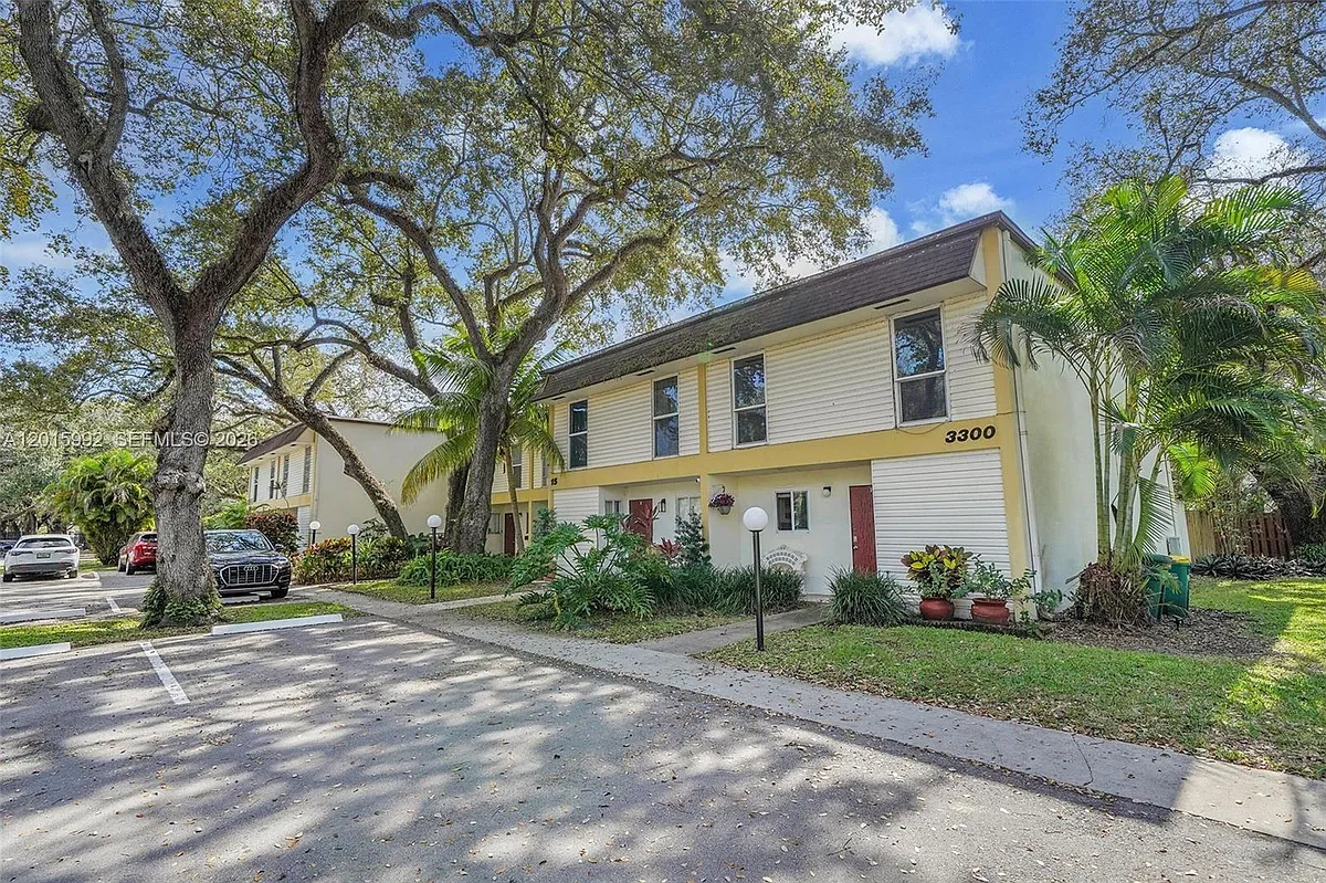 Building Photo - 3300 Atlanta St #15F