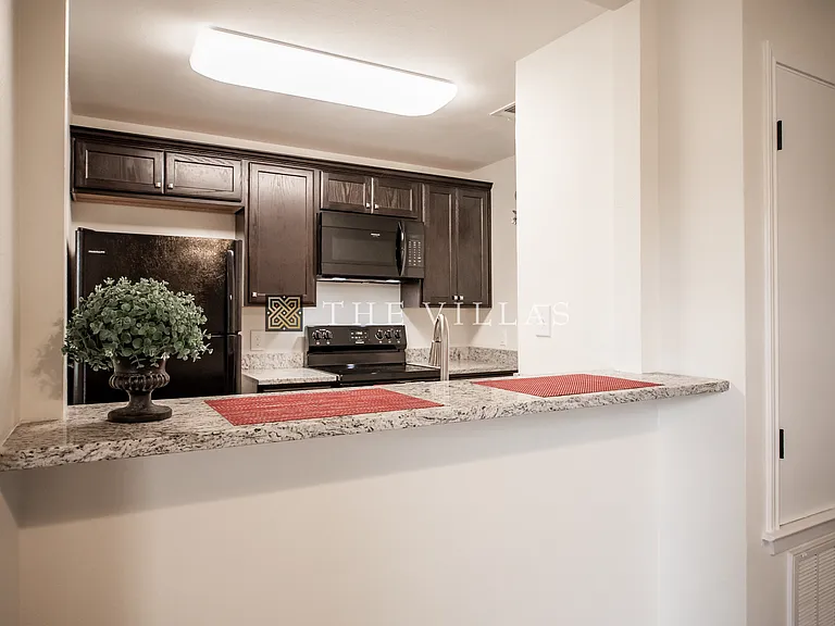 The Villas Apartments — Photo 4