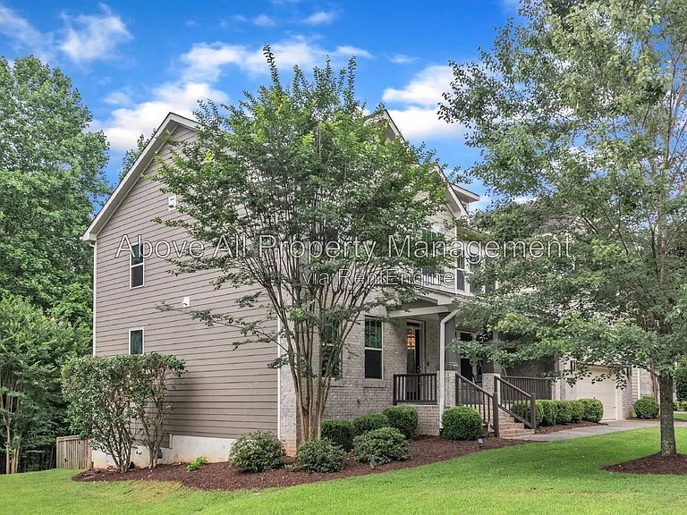 8313 Henderson Rd — Photo 5