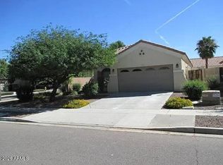 4043 S Vineyard Ave, Gilbert, AZ 85297