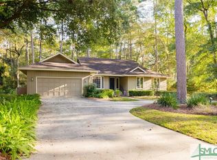 2 Planters Ln, Savannah, GA 31411