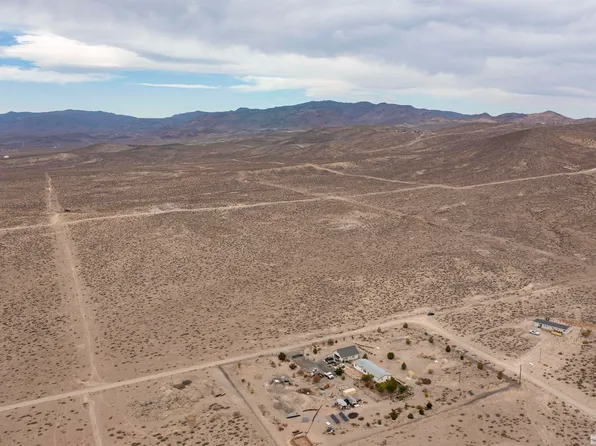 4030 Dayton Ave, Silver Springs, NV 89429