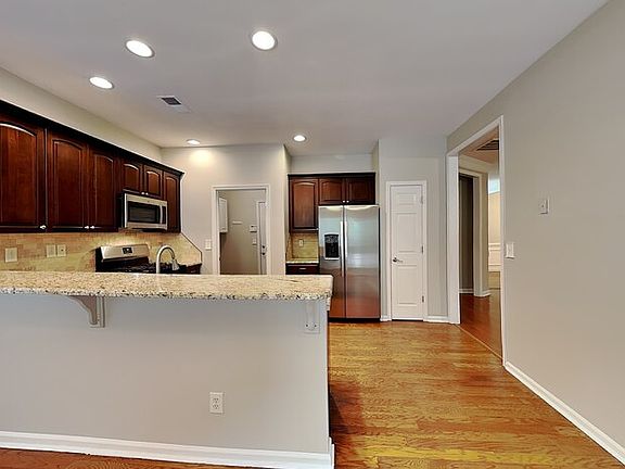 5th image of 3601 Straussburg Woods Ln