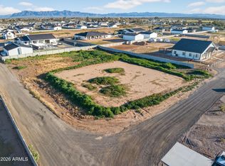 3900 N Quick Draw Ln, San Tan Valley, AZ 85140