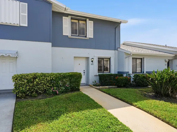 2641 Gately Drive W #906, West Palm Beach, FL 33415