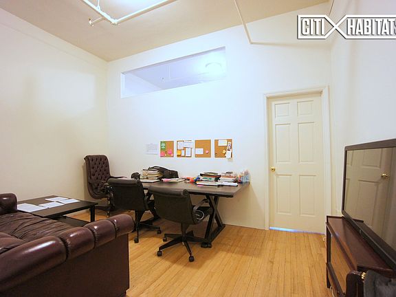 4th image of 325 W 57th St APT 3A