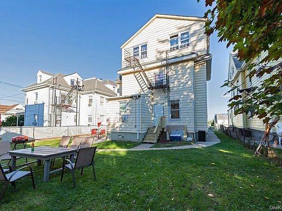 5th image of 61 Waring Pl