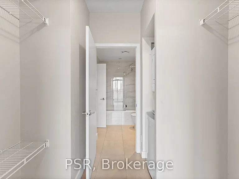 1 Market St #1011 — Photo 10