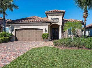 2894 Aviamar Cir, Naples, FL 34114