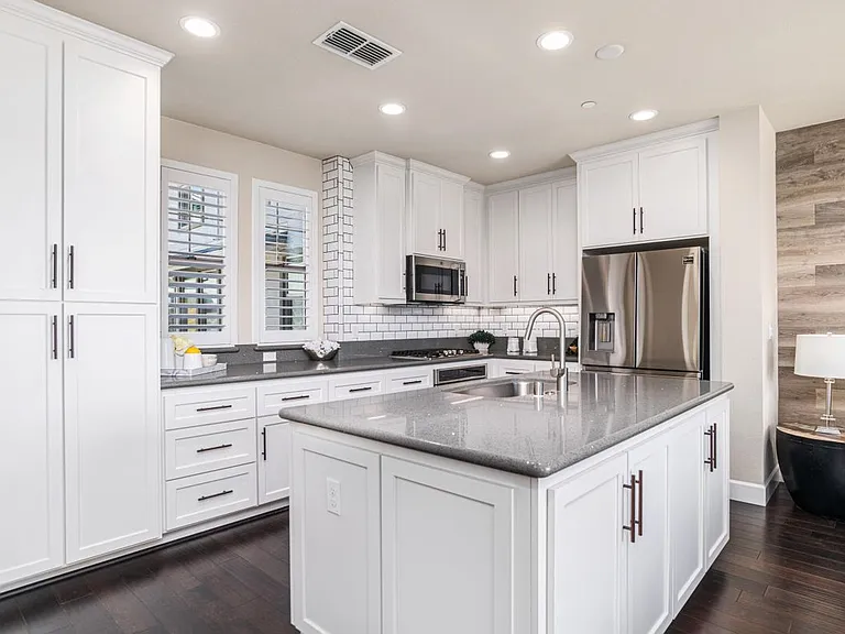 833 Tranquility Cir #10 — Photo 4