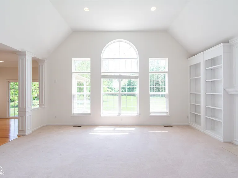 2641 Dawn Ridge Dr — Photo 6