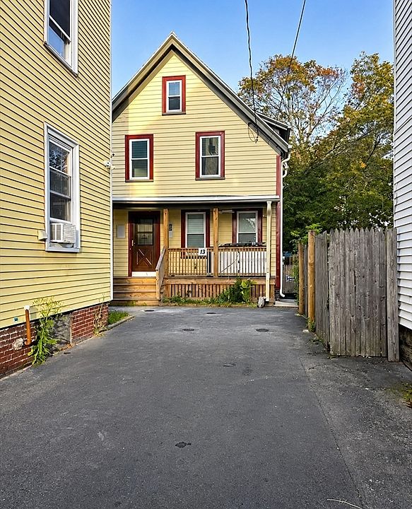 1st image of 13 Moulton St