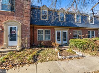 1510 S Edgewood St APT 552, Arlington, VA 22204