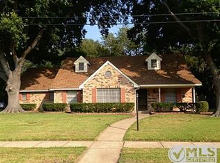 3267 Brincrest Dr, Farmers Branch, TX 75234