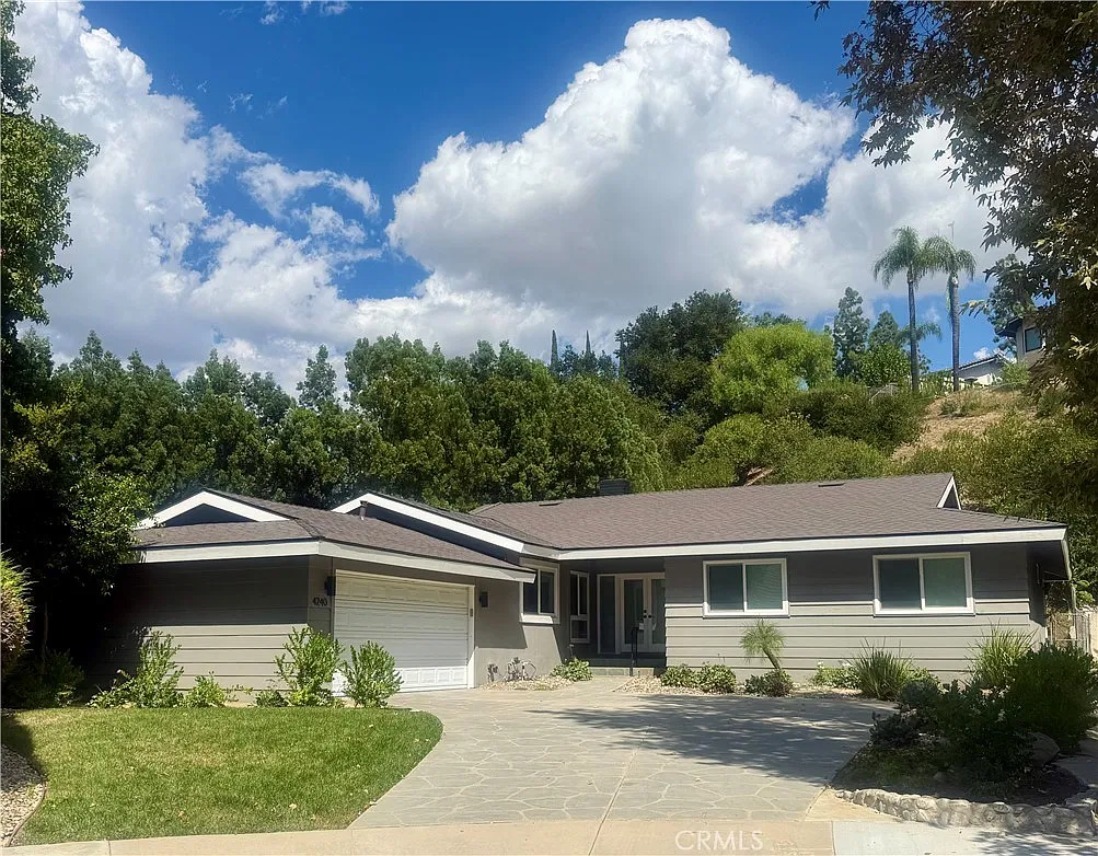 4 bed, 2262 sqft, $12,000 — Photo 1