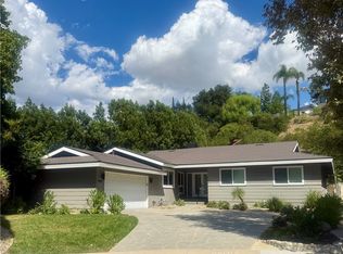 4240 Kingfisher Rd, Calabasas, CA 91302