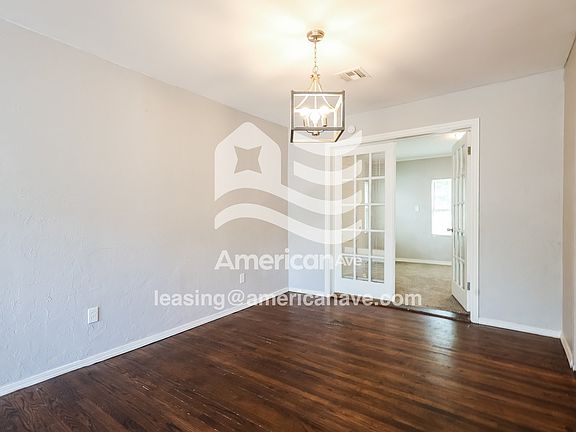 1629020_005_dining_room_13955792.jpg