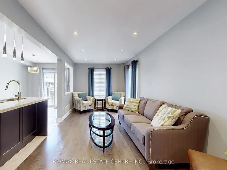 3941 Stardust Dr — Photo 8