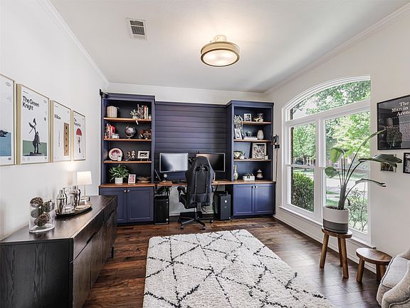 5th image of 2373 Falcon Point Dr