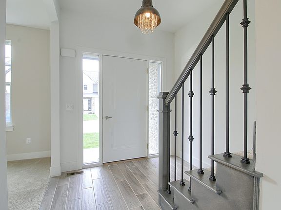 4th image of 47547 Viola Ln