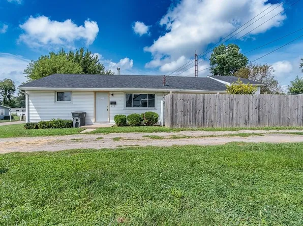 702 Beech St, Connersville, IN 47331