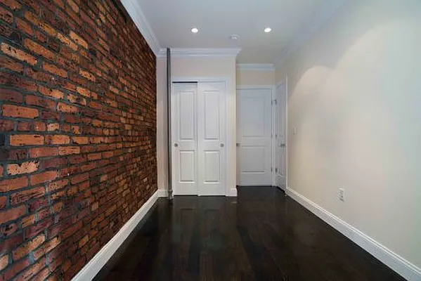 Rented by Oxford Property Group | media 18