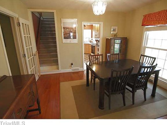 3rd image of 3507 Kirby Dr