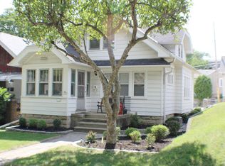 1707 S 85th St, West Allis, WI 53214