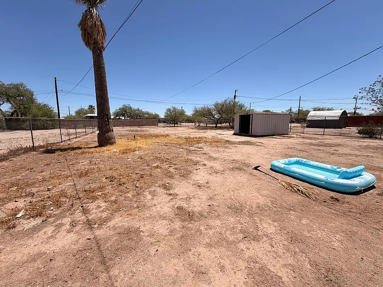 211 S Desoto St — Photo 15