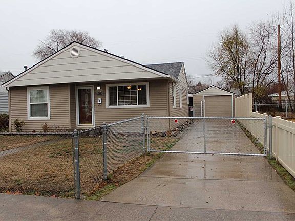 2nd image of 5620 N Loma Dr