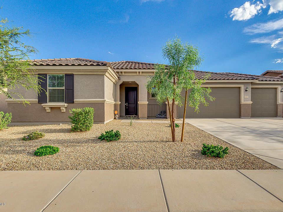 1st image of 40597 W Pryor Ln