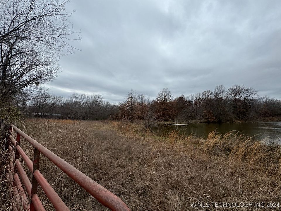 2nd image of N 280th Rd