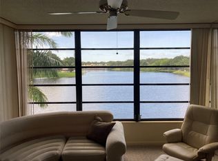 1532 Whitehall Dr APT 203, Davie, FL 33324