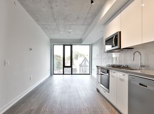 195 McCaul St #202, Toronto, ON M5T0E5