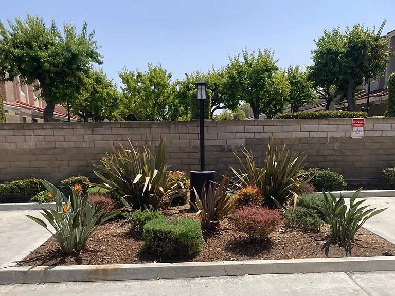 Evergreen Apartment Homes — Photo 1
