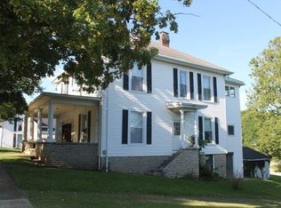 323 Sycamore St, Carlisle, KY 40311