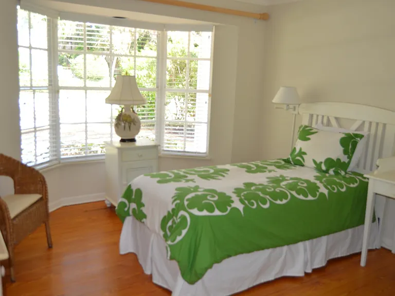 746 Azalea Ln — Photo 16