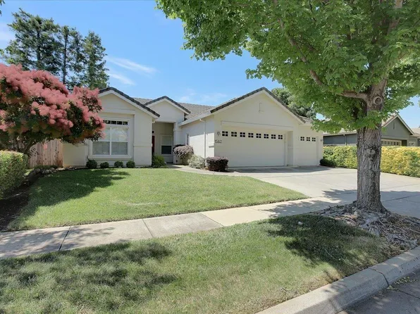 1562 Tres Picos Dr, Yuba City, CA 95993