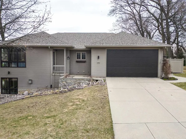 4536 Plantation Ln, Milton, WI 53563