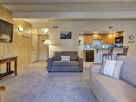 3rd image of 700 Snowberry Ln #209