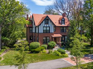 424 Northwood Dr, Glencoe, IL 60022