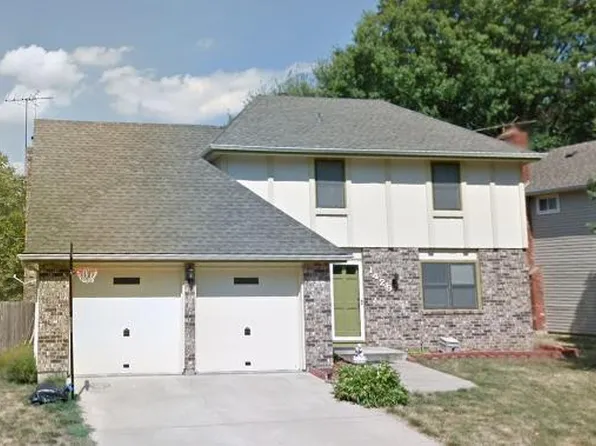 1429 S Apache Ln, Olathe, KS 66062