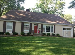 6203 W 76th Ter, Prairie Village, KS 66208