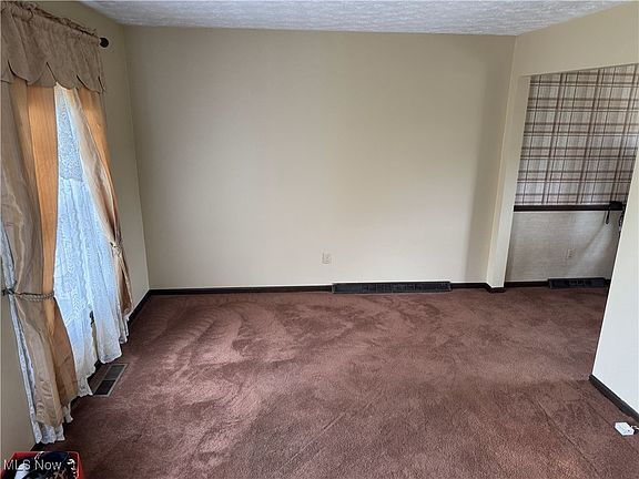 5th image of 536 Austin Dr APT B