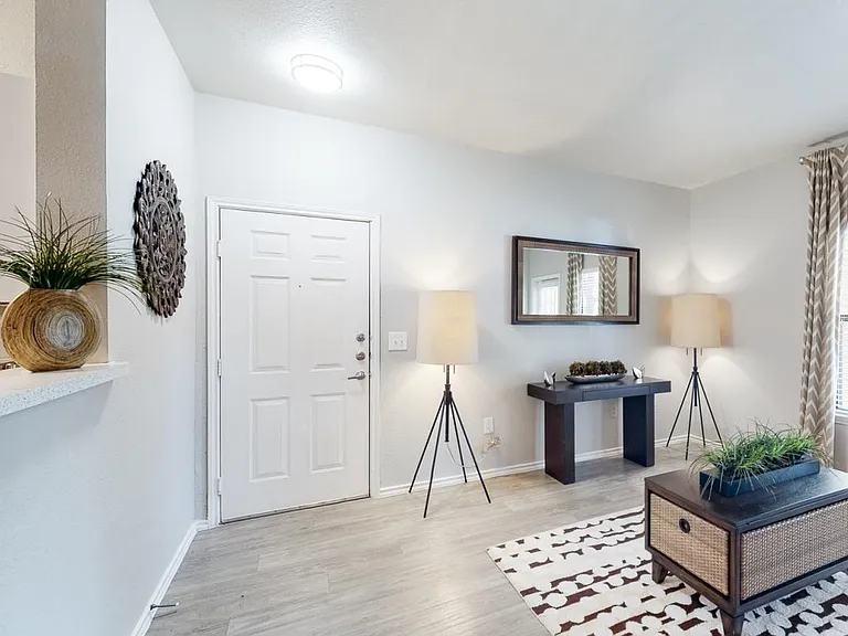 Brynwood Apartments — Photo 81