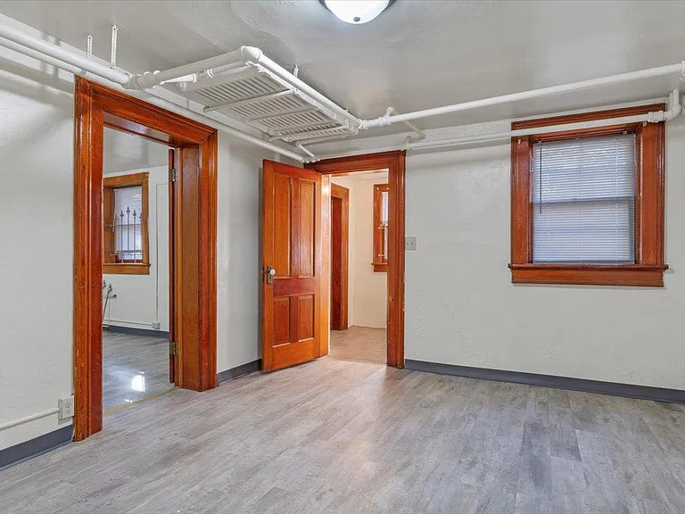 722 N 5th St #LL — Photo 9
